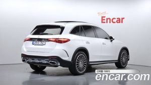 Mercedes-Benz GLC-Class GLC300 4MATIC AMG Line 2024 года из Южной Кореи