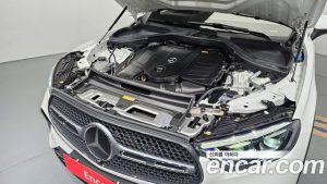 Mercedes-Benz GLC-Class GLC300 4MATIC AMG Line 2024 года из Южной Кореи