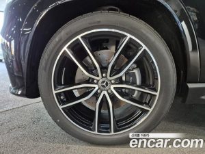Mercedes-Benz GLS-Class GLS580 4MATIC 2025 года из Южной Кореи