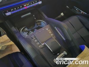 Mercedes-Benz GLS-Class GLS580 4MATIC 2025 года из Южной Кореи