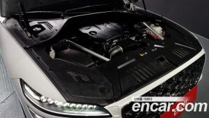 Genesis GV70 2.5T Бензин 2WD 2025 года из Южной Кореи