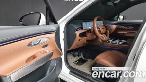 Genesis GV70 2.5T Бензин 2WD 2025 года из Южной Кореи