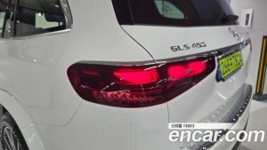 Mercedes-Benz GLS-Class GLS450 4MATIC 2025 года из Южной Кореи