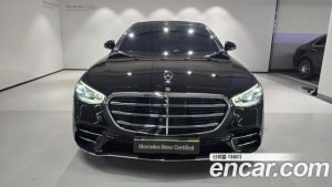 Mercedes-Benz S-Class S500L 4MATIC 2025 года из Южной Кореи