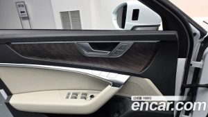 Audi A6 45 TFSI 4WD Premium 2023 года из Южной Кореи
