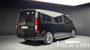 Hyundai Staria Tourer 9-Seater 2025 года из Южной Кореи