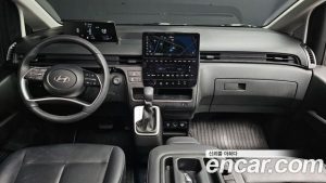 Hyundai Staria Tourer 9-Seater 2025 года из Южной Кореи