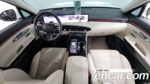 Genesis GV70 2.5T Бензин 2WD 2025 года из Южной Кореи
