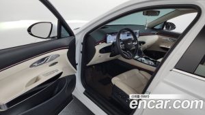 Genesis GV70 2.5T Бензин 2WD 2025 года из Южной Кореи