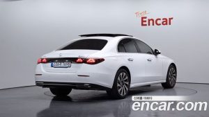 Mercedes-Benz E-Class E300 4MATIC Exclusive 2025 года из Южной Кореи
