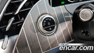 Mercedes-Benz E-Class E300 4MATIC Exclusive 2025 года из Южной Кореи