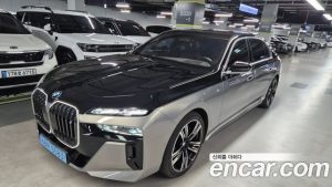 BMW i7 xDrive 60 M Sport 2024 года из Южной Кореи