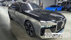 BMW i7 xDrive 60 M Sport 2024 года из Южной Кореи