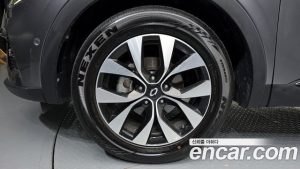 Renault-KoreaSamsung XM3 1.6 GTe RE 2023 года из Южной Кореи