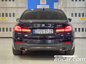 BMW 5-Series 530i M Sport 2023 года из Южной Кореи