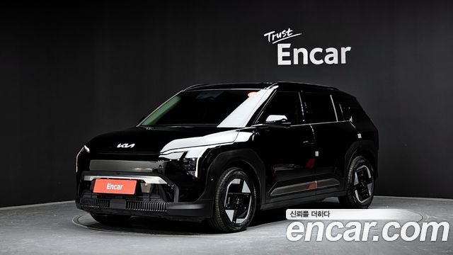 Kia EV3 Standard 2WD 2025 года из Кореи