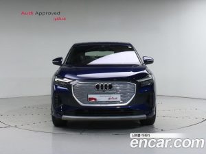 Audi Q4 e-tron 40 Sportback 2023 года из Южной Кореи
