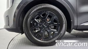Kia Sorento HEV 1.6 2WD 2024 года из Южной Кореи