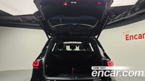 Mercedes-Benz GLB-Class GLB250 4MATIC 2023 года из Южной Кореи