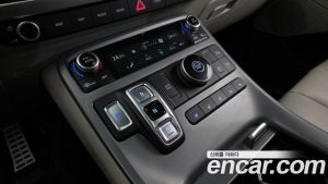 Hyundai Palisade Бензин 3.8 2WD 2024 года из Южной Кореи