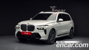 BMW X7 xDrive 40i M Sport 6 2024 года из Южной Кореи