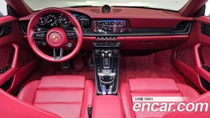 Porsche 911 CARRERA 4 GTS Cabriolet 2023 года из Южной Кореи