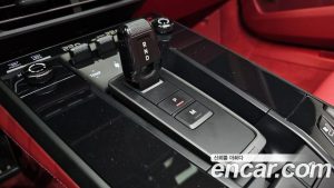 Porsche 911 CARRERA 4 GTS Cabriolet 2023 года из Южной Кореи