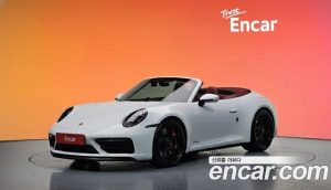 Porsche 911 CARRERA 4 GTS Cabriolet 2023 года из Южной Кореи
