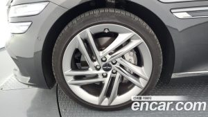 Genesis G80 Бензин 3.5 Turbo AWD 2025 года из Южной Кореи