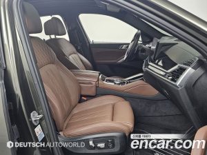 BMW X6 xDrive40d M Sport Online Exclusive 2024 года из Южной Кореи