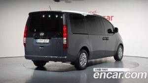 Hyundai Staria Wagon 5 2025 года из Южной Кореи