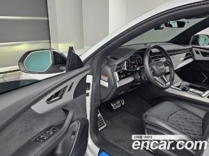 Audi Q8 50 TDI 4WD Premium 2023 года из Южной Кореи