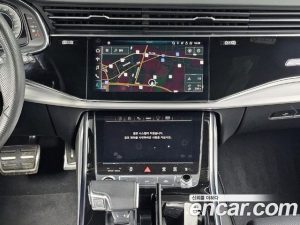 Audi Q8 50 TDI 4WD Premium 2023 года из Южной Кореи