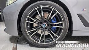 BMW 5-Series 520i M Sport 2023 года из Южной Кореи