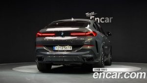 BMW X6 xDrive40d M Sport Online Exclusive 2023 года из Южной Кореи