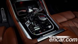 BMW X6 xDrive40d M Sport Online Exclusive 2023 года из Южной Кореи