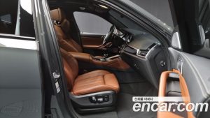BMW X6 xDrive40d M Sport Online Exclusive 2023 года из Южной Кореи