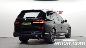 BMW X7 xDrive 40d M Sport 6 2025 года из Южной Кореи