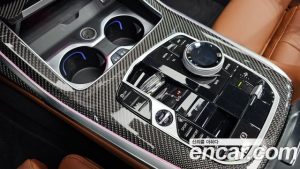 BMW X7 xDrive 40d M Sport 6 2025 года из Южной Кореи