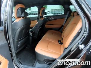 Kia Sportage Signature Gravity 2WD 2024 года из Южной Кореи