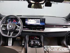 BMW 5-Series 520i M Sport 2024 года из Южной Кореи