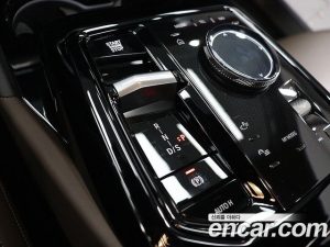 BMW 5-Series 520i M Sport 2024 года из Южной Кореи