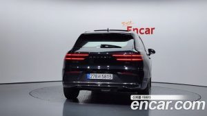 Genesis GV70 2.5T Бензин AWD 2025 года из Южной Кореи