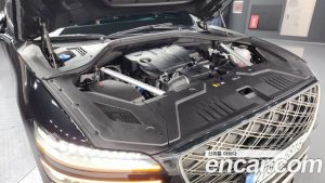 Genesis GV70 2.5T Бензин AWD 2025 года из Южной Кореи