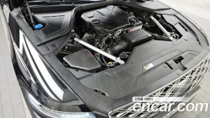 Genesis G80 Бензин 2.5 Turbo AWD 2025 года из Южной Кореи