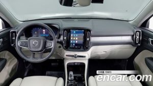 Volvo XC40 B4 ULTIMATE Bright 2024 года из Южной Кореи