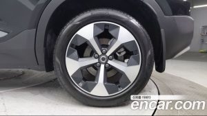 Volvo XC40 B4 ULTIMATE Bright 2024 года из Южной Кореи