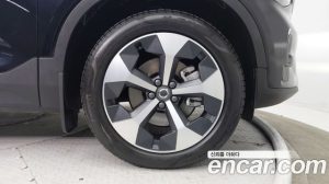 Volvo XC40 B4 ULTIMATE Bright 2024 года из Южной Кореи