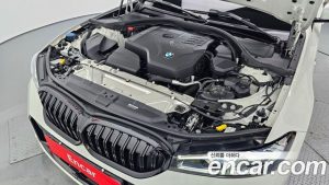 BMW 3-Series 320i Touring M Sport 2023 года из Южной Кореи