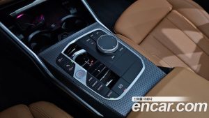 BMW 3-Series 320i Touring M Sport 2023 года из Южной Кореи